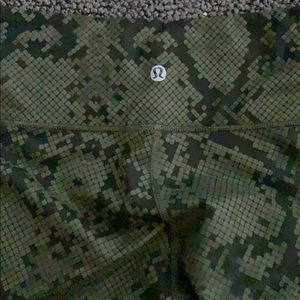 Lululemon Wunder Under leggings